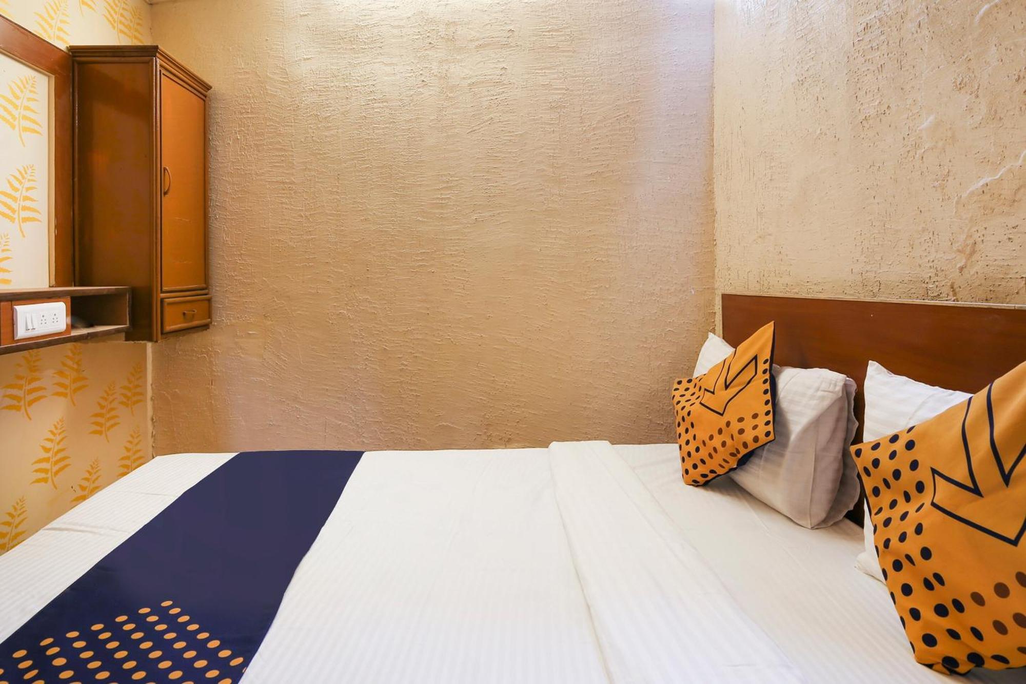 Hotel O Super Guest House Amhedabad Dış mekan fotoğraf